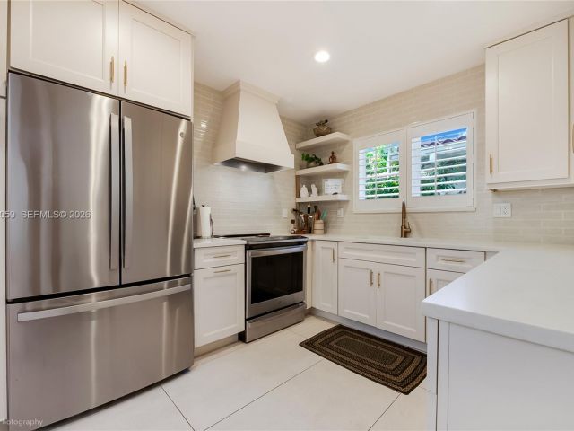 Home for sale at 424 Sansovino Ave - photo 7470770