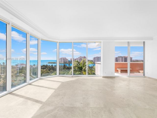 Apartment for rent  Unit #801 - photo 7509874