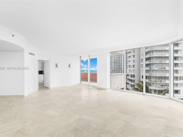 Apartment for rent  Unit #801 - photo 7509876