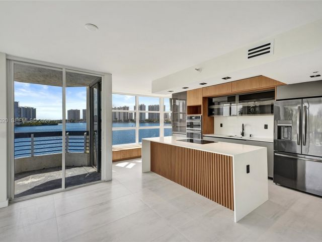 Apartment for sale  Unit #415 - photo 7504020