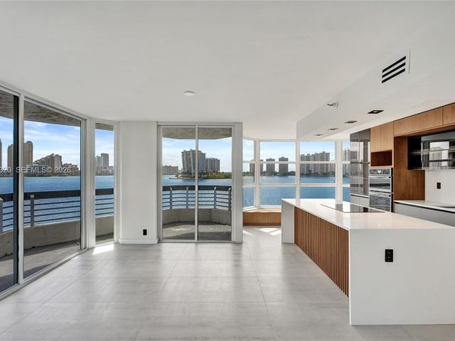 Apartment for sale  Unit #415 - photo 7504034