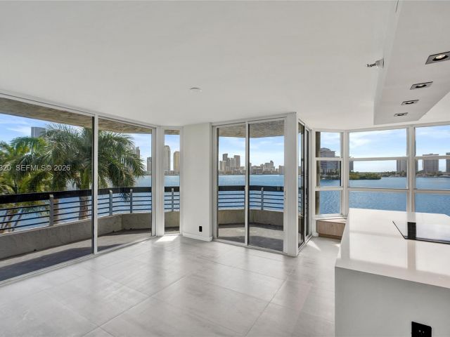 Apartment for sale  Unit #415 - photo 7504036