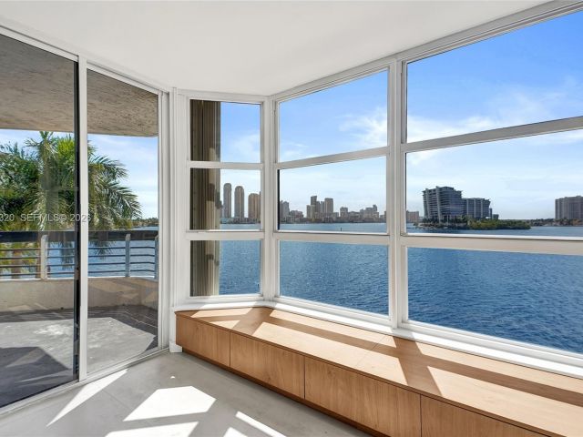 Apartment for sale  Unit #415 - photo 7504042