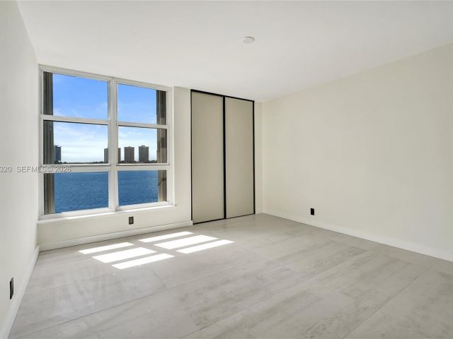 Apartment for sale  Unit #415 - photo 7504046