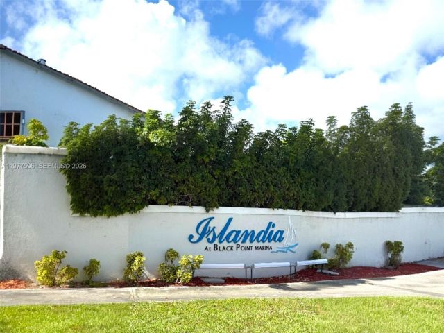 Home for sale at 11276 SW 245th St - photo 7459763