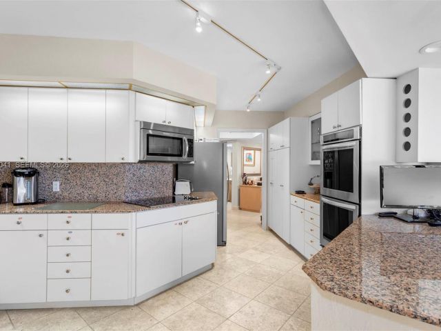 Apartment for sale  Unit #3-AB - photo 7505661