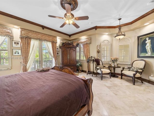 Home for sale at 4501 N Bay Rd - photo 7468574