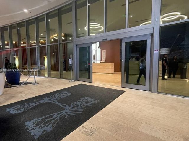 Apartment for sale  Unit #302 - photo 7512377