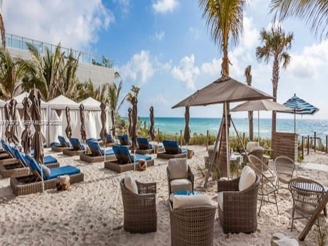 Apartment for sale  Unit #302 - photo 7512378