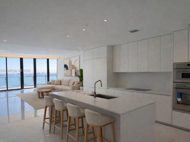 Apartment for rent  Unit #3105 - photo 7489195