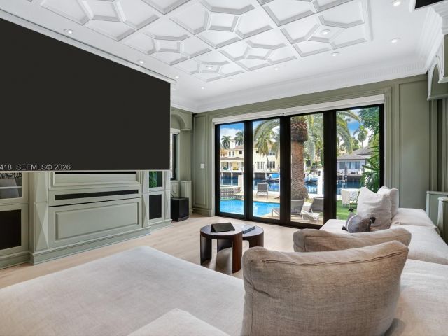 Home for rent at 168 Fiesta Way - photo 7483044