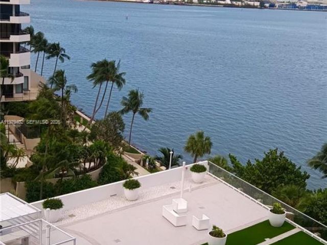 Apartment for rent  Unit #911 - photo 7479062