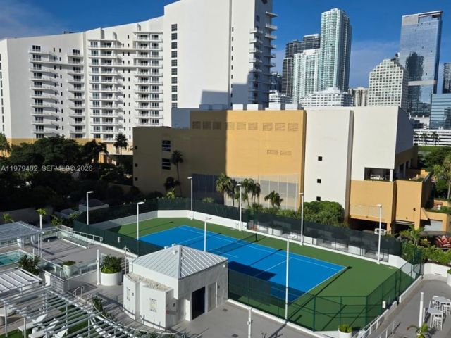 Apartment for rent  Unit #911 - photo 7479066