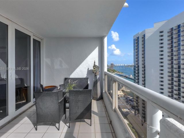 Apartment for rent  Unit #A-2654 - photo 7496148