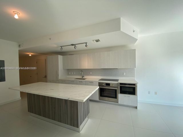Apartment for sale  Unit # - photo 7494258