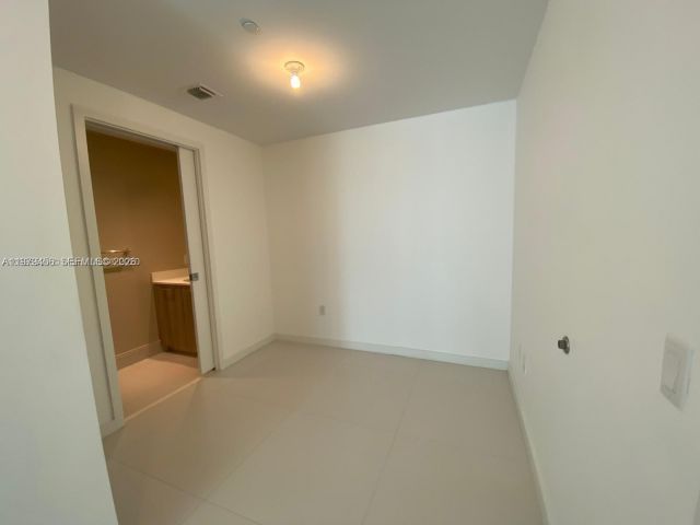 Apartment for sale  Unit # - photo 7494261