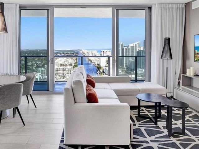 Apartment for sale  Unit #R1402 - photo 7512905