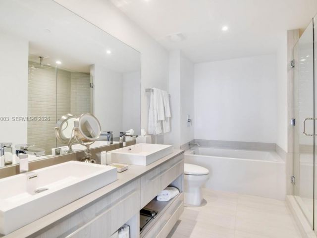 Apartment for sale  Unit #R1402 - photo 7512912