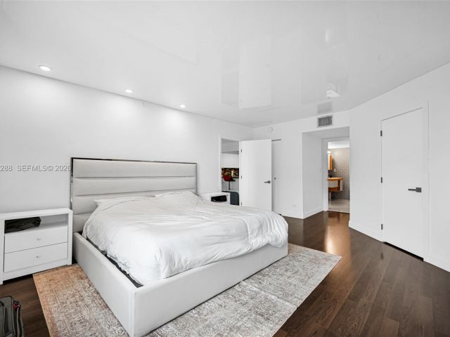 Apartment for sale  Unit #1204 - photo 7524406