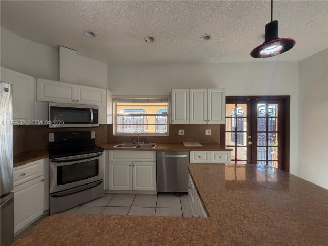 Home for sale at 1090 NW 128th Ct - photo 7530166