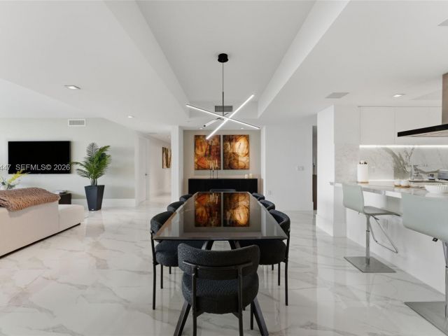 Apartment for sale  Unit #5-2304 - photo 7490035