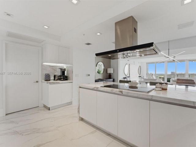 Apartment for sale  Unit #5-2304 - photo 7490041