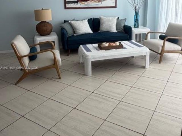 Apartment for sale  Unit #505 - photo 7504402