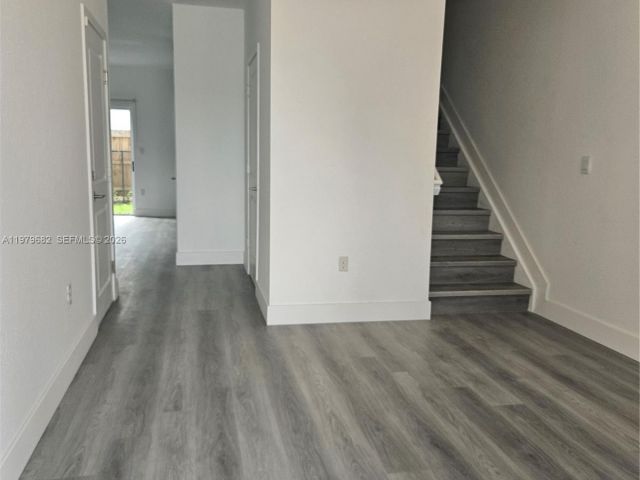 3-bedroom home for rent in Homestead - 1720 SE 9th Ave 0 - MondialRealty
