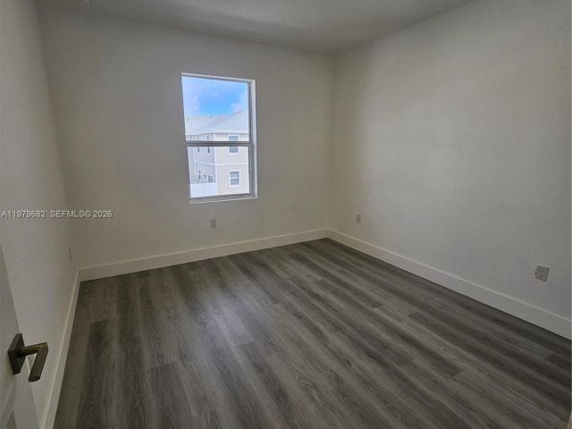 3-bedroom home for rent in Homestead - 1720 SE 9th Ave 0 - MondialRealty