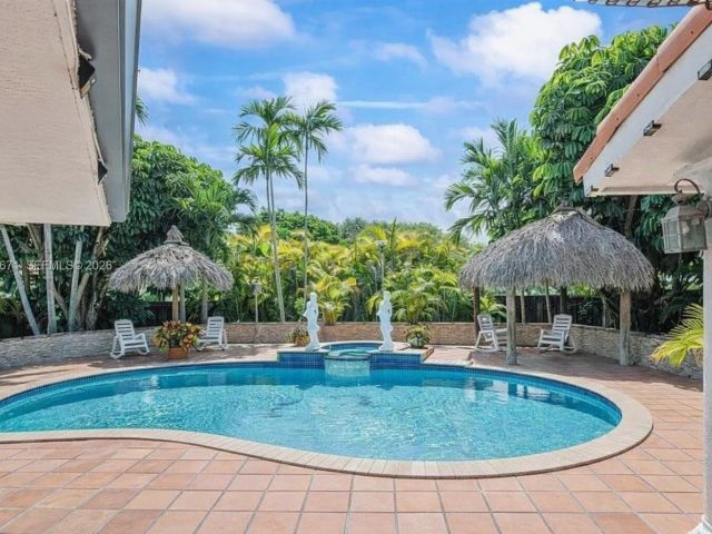 Home for sale at 12121 SW 107th St - photo 7515690