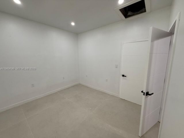 Home for rent at 401 NW 131st St 401 - photo 7475556