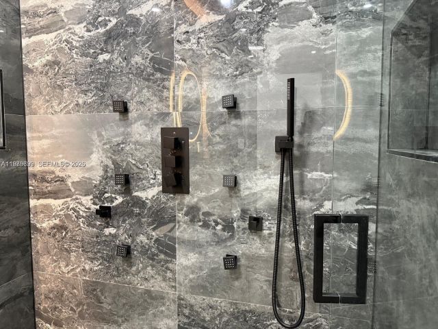 Home for rent at 401 NW 131st St 401 - photo 7475562