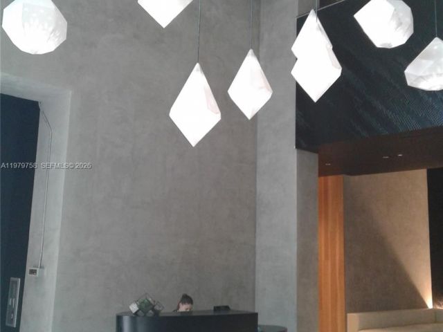 Apartment for rent  Unit #906 - photo 7467772