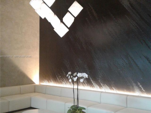 Apartment for rent  Unit #906 - photo 7467773