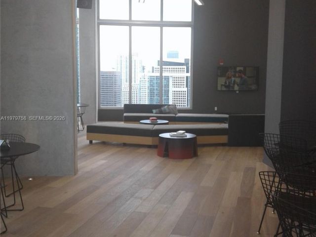 Apartment for rent  Unit #906 - photo 7467778