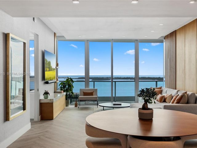 Apartment for rent  Unit #2903 - photo 7511674