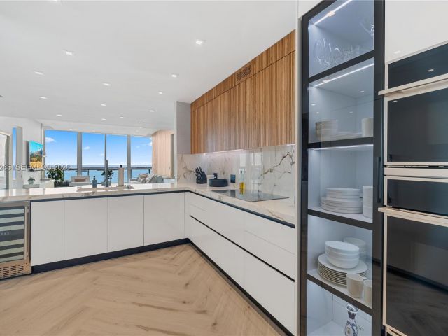 Apartment for rent  Unit #2903 - photo 7511682