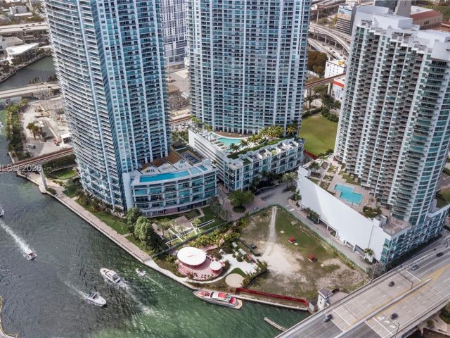 Apartment for sale  Unit #TH505 - photo 7476629