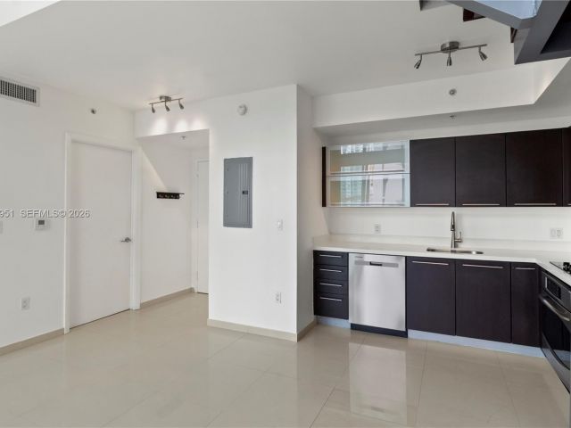 Apartment for sale  Unit #TH505 - photo 7476636