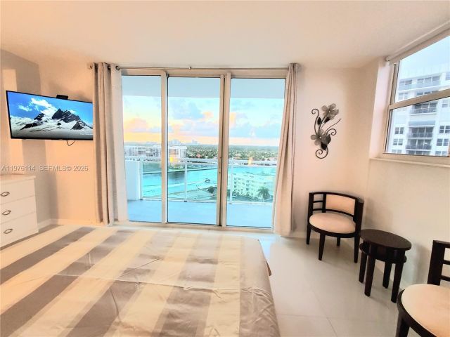 Apartment for rent  Unit #1243 - photo 7466727