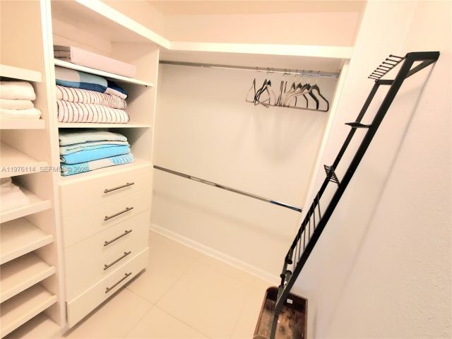 Apartment for rent  Unit #1243 - photo 7466728