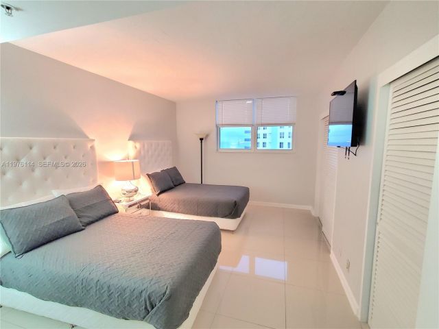 Apartment for rent  Unit #1243 - photo 7466732