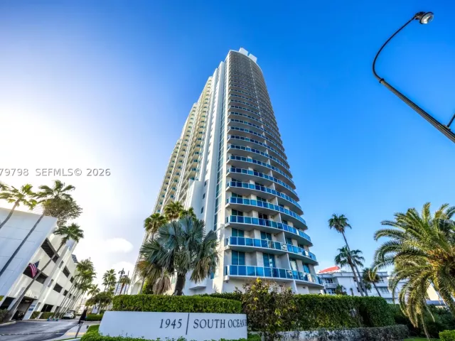 2-bedroom condo for rent in Hallandale Beach - 1945 S Ocean Dr 714 - MondialRealty