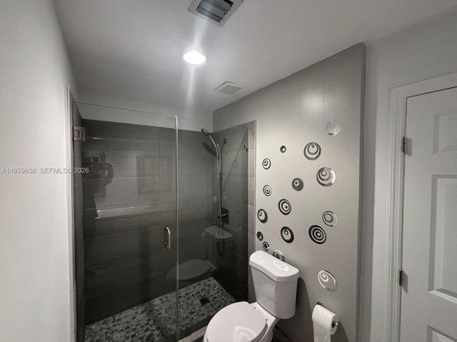 Home for rent at 21009 NE 31st Ave 0 - photo 7515194