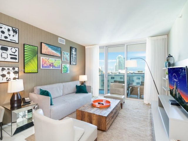 Apartment for sale  Unit #1206 - photo 7512361