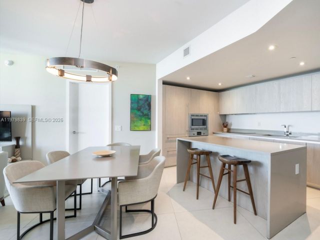 Apartment for sale  Unit #1206 - photo 7512362