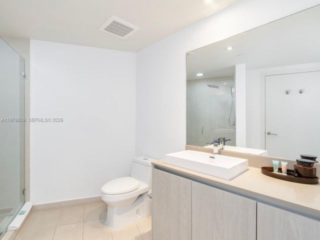 Apartment for sale  Unit #1206 - photo 7512367