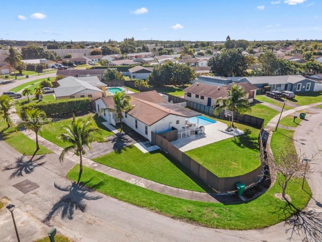 Home for sale at 13000 SW 260th Ter - photo 7459870