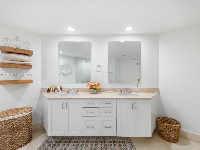 Apartment for sale  Unit #207N - photo 7496737