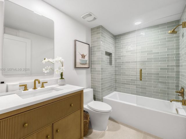 Apartment for sale  Unit #207N - photo 7496742